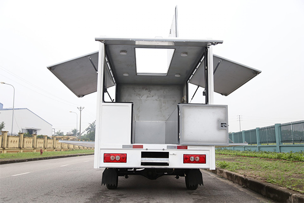 srm-t30-thung-ban-hang-tv2
